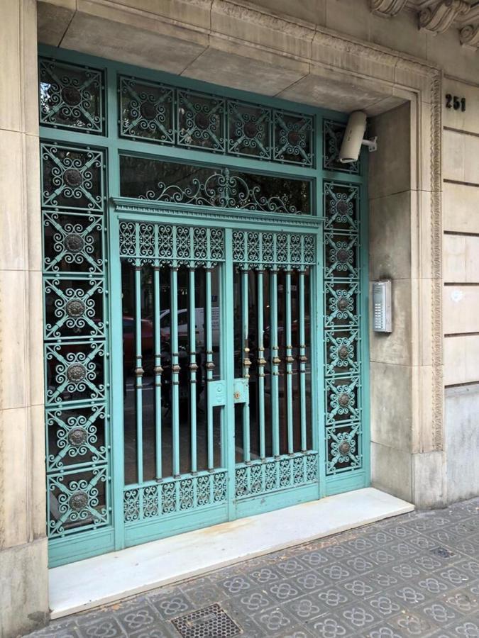 Somnio Hostels Barcelona Eksteriør billede