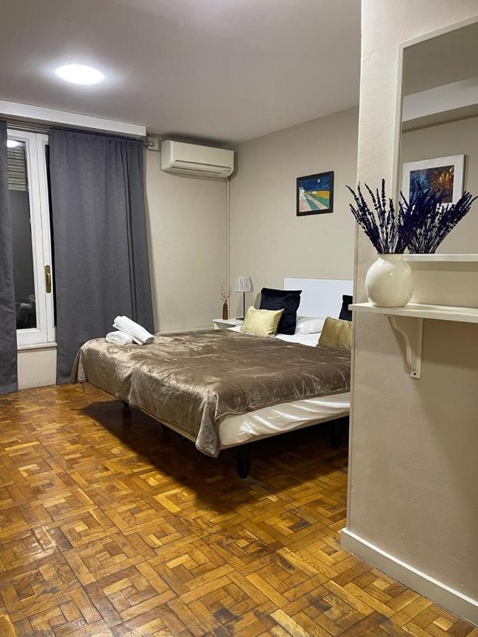 Somnio Hostels Barcelona Eksteriør billede