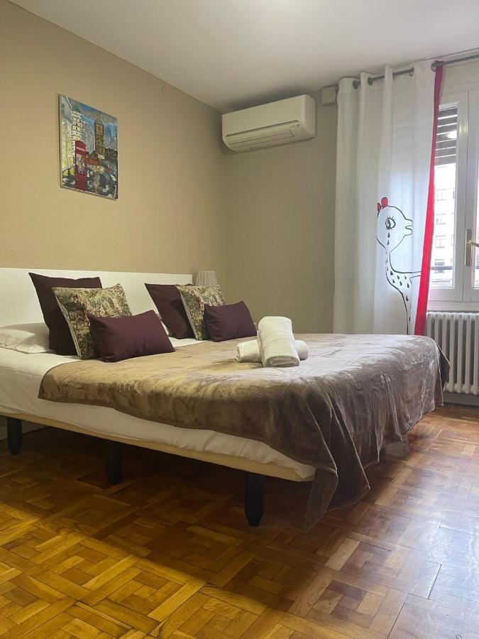 Somnio Hostels Barcelona Eksteriør billede