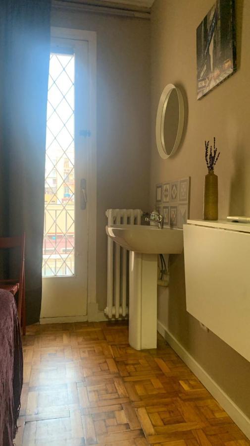Somnio Hostels Barcelona Eksteriør billede