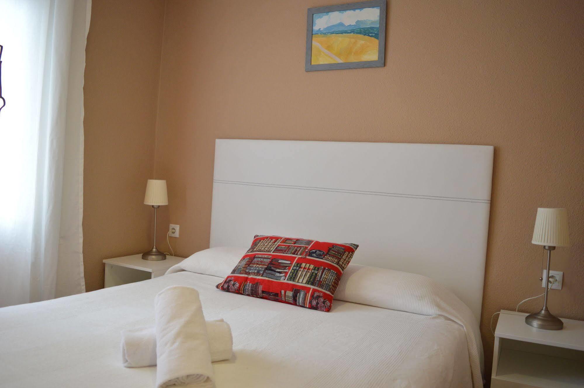 Somnio Hostels Barcelona Eksteriør billede