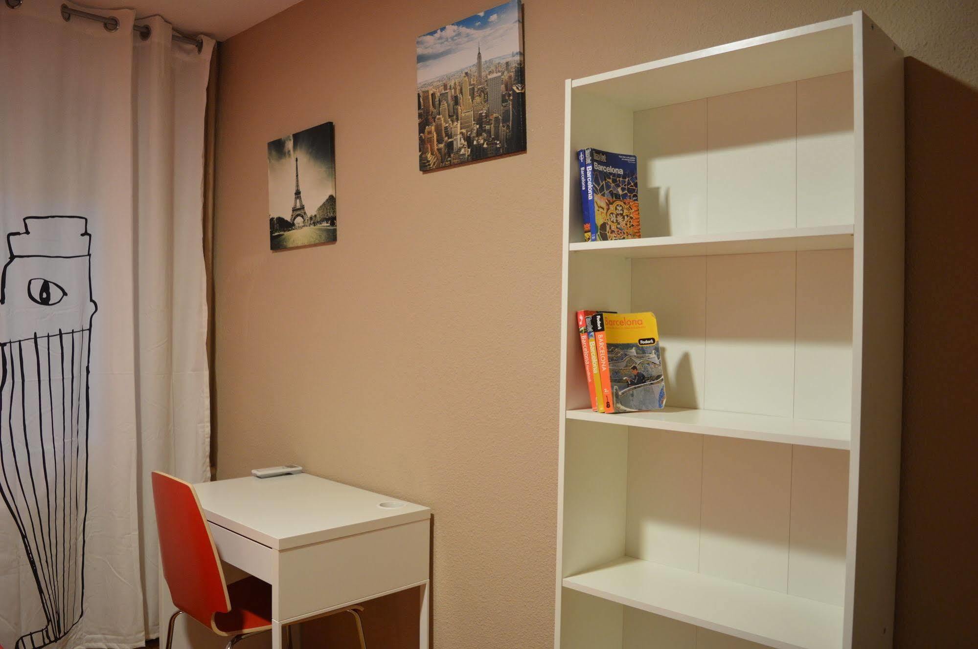 Somnio Hostels Barcelona Eksteriør billede